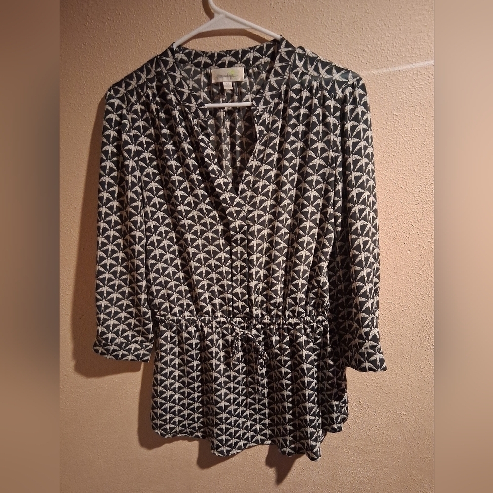 Porridge Bird Patterened Satin 3/4 Sleeve Tie Waist Blouse XS